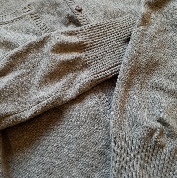 Cardigan - Picture 2 of 2